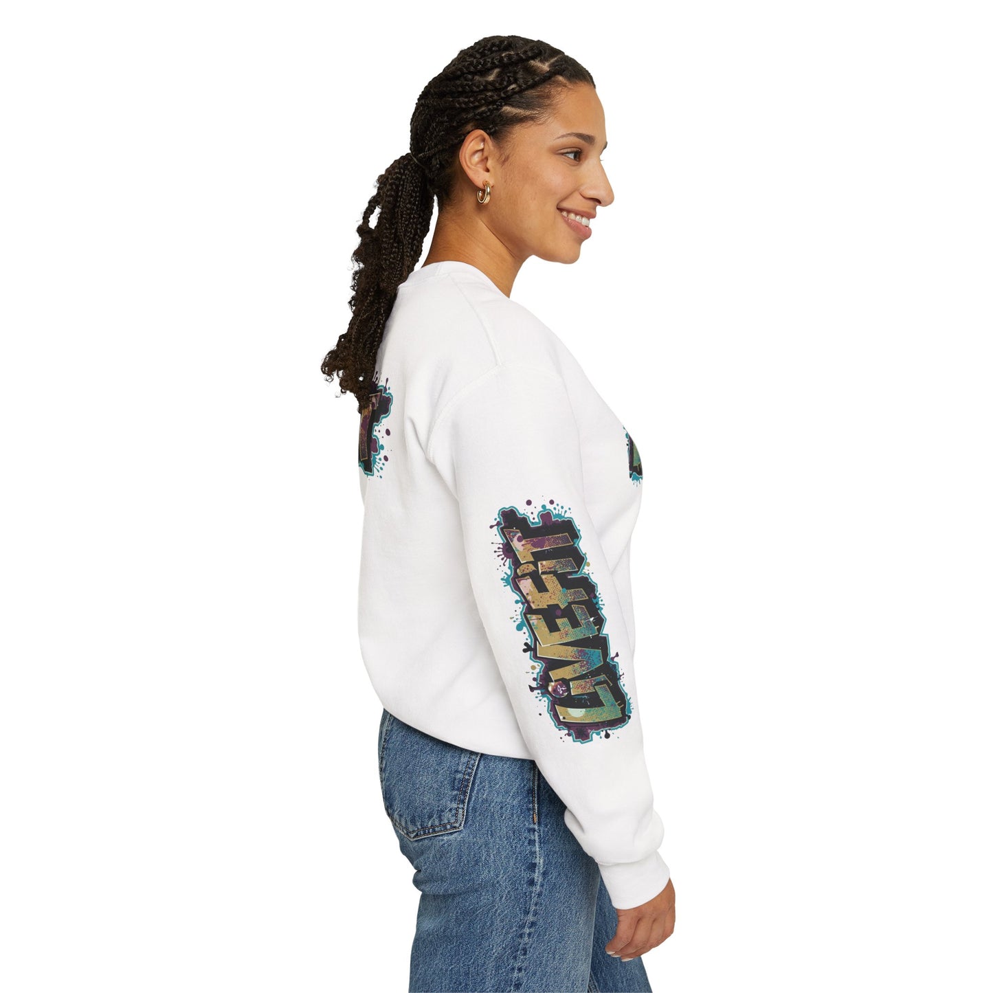 Live Fit Crewneck Sweatshirt - Trendy Fitness Apparel - Unisex Casual Wear - Sports Gift - Workout Fashion - Street Style Sweatshirt -